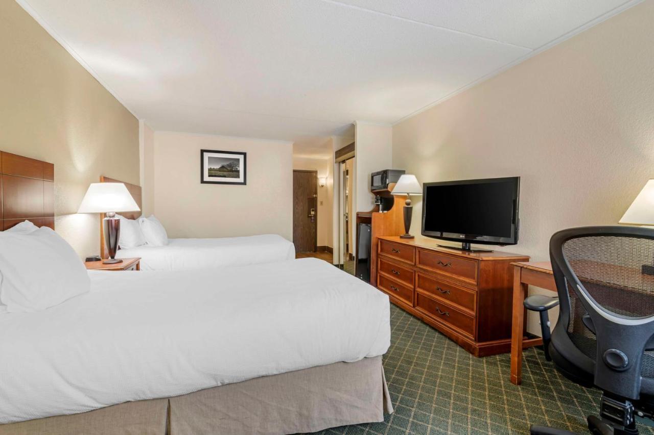 Best Western Plus Augusta Civic Center Inn Exterior foto